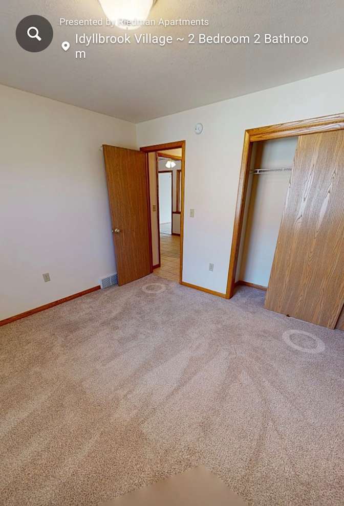 Victoria's room
