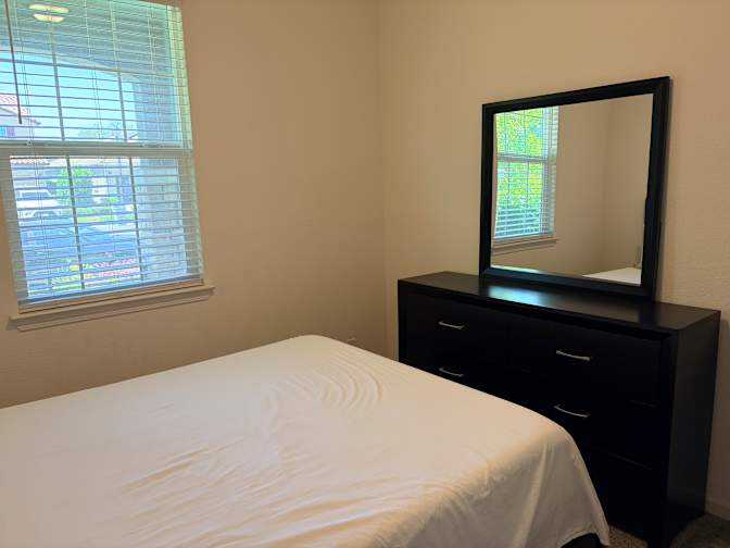 Leyssa's room