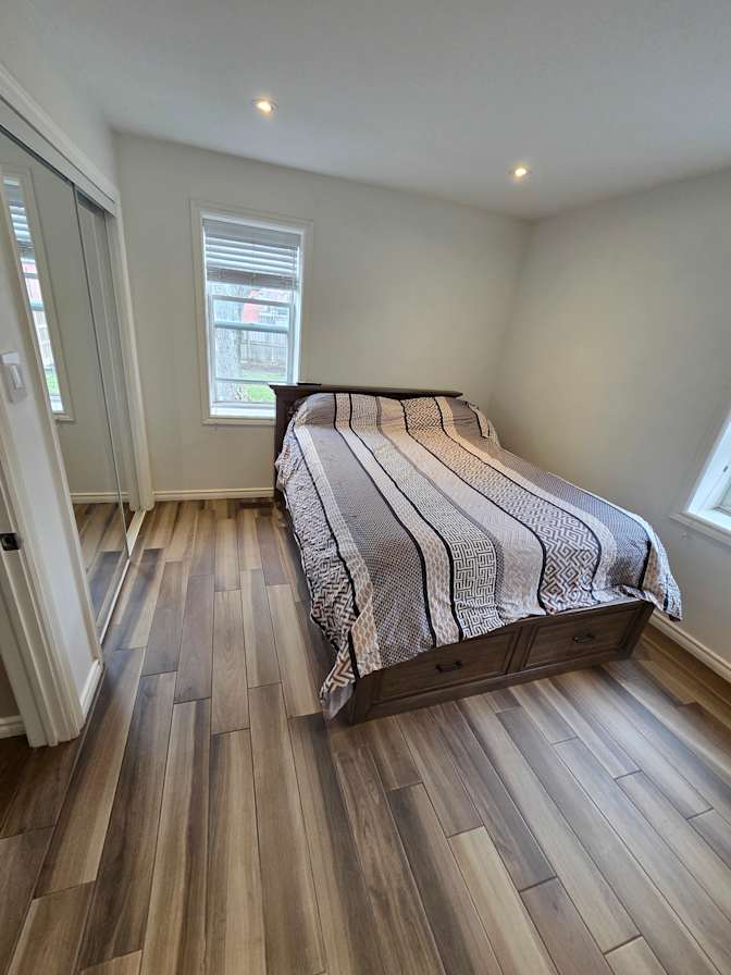 William Moldrik's room