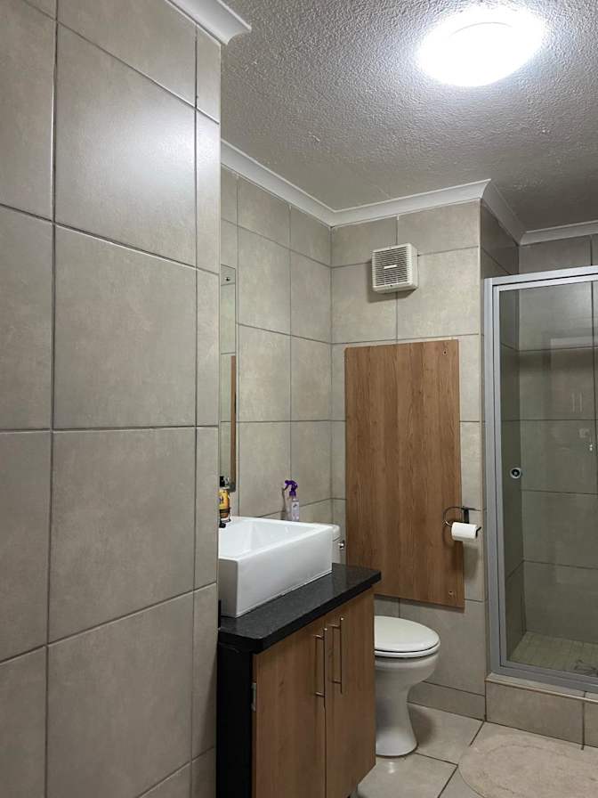 Yanda Zungu's room