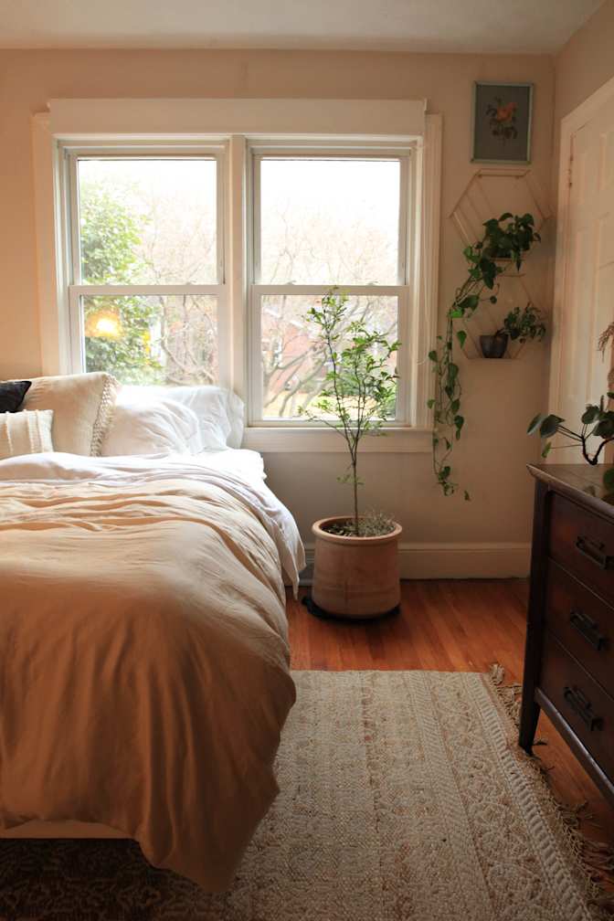 Hannah's room