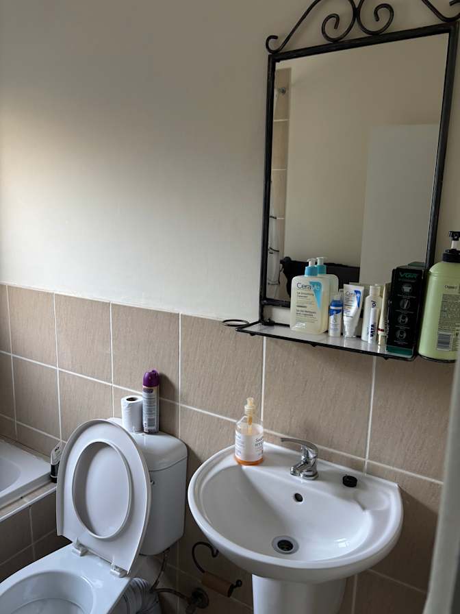 Sibusiso's room
