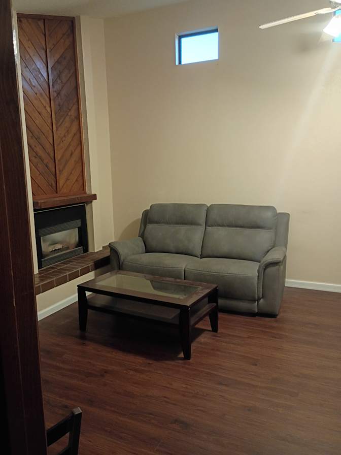 Thomas's room