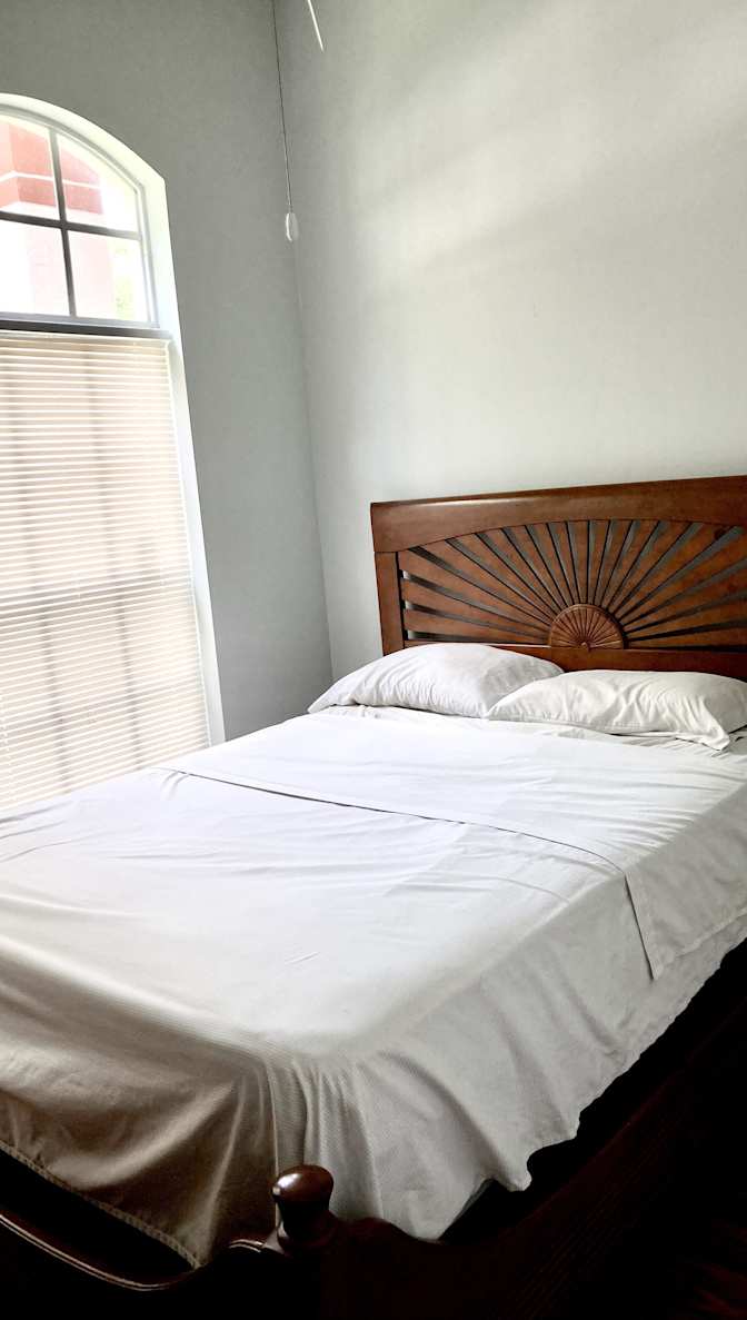 Jose's room