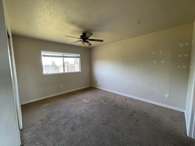 Lisa's room