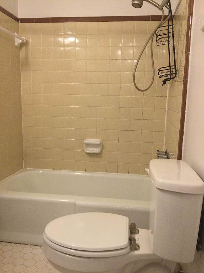 Alcove Rooms's room