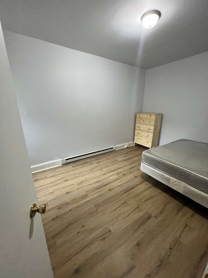 Winston's room