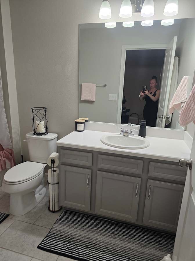 Zarabella's room