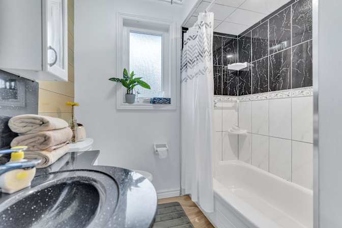 Ricky de Castro's room