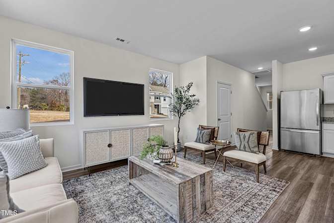 Alcove Rooms's room