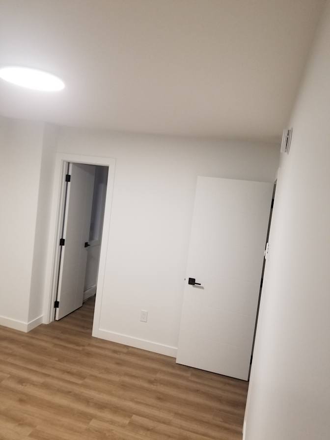 Mokun's room