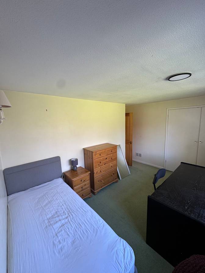 J's room