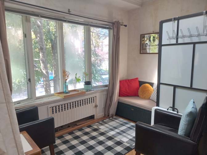 L's room