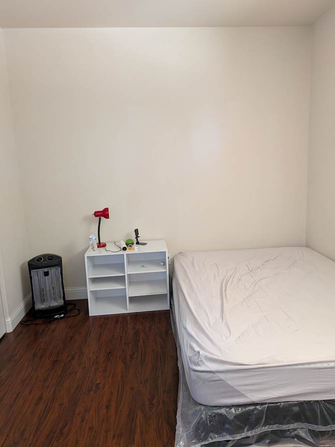 Linda's room