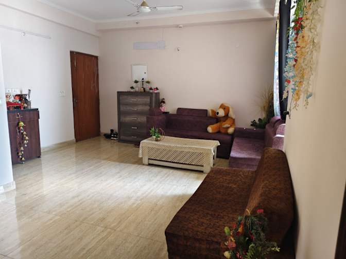 Aisha's room