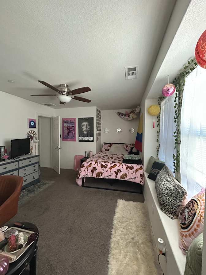 Krystal's room
