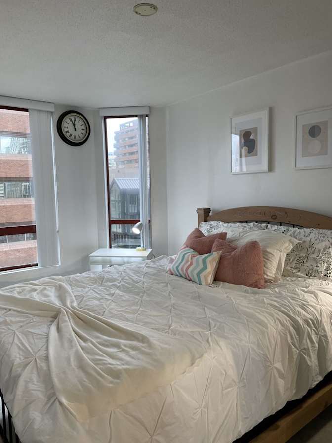 Van House's room