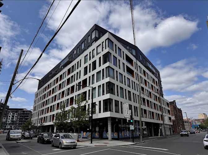 Javiera Navarro's room