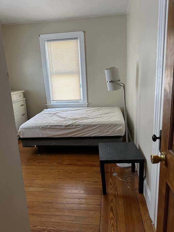 Donnie's room
