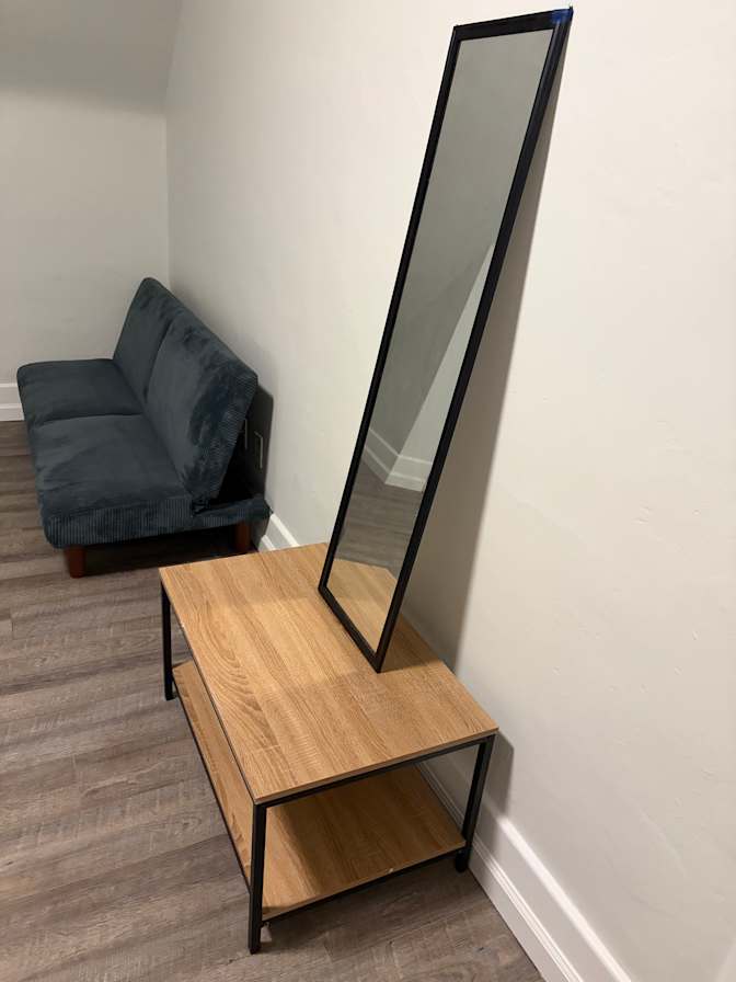 Suchir's room