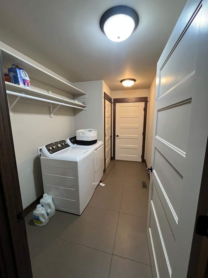 Caitlin's room