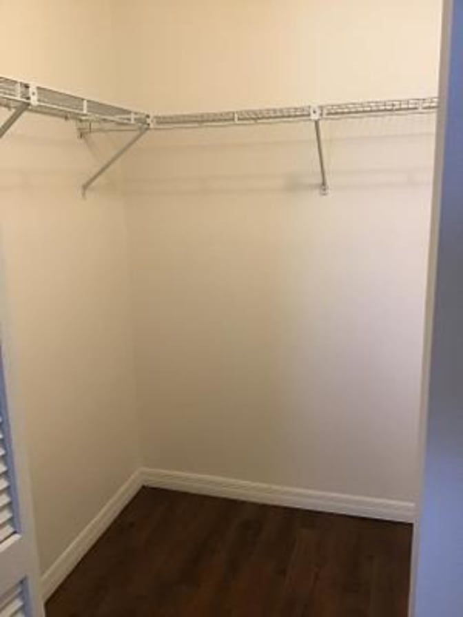 debbieschull's room