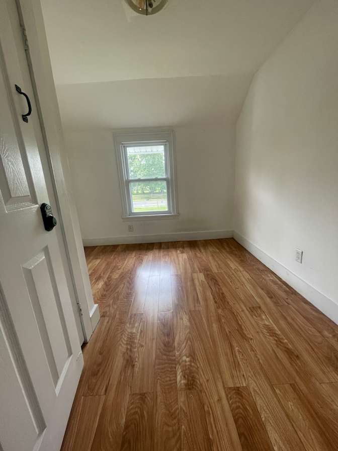 Raam's room