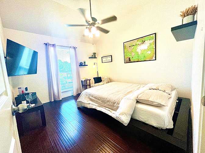 House of Stokes's room