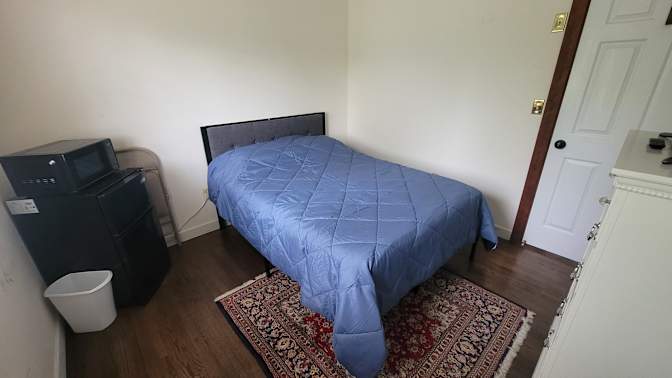 Dan's room