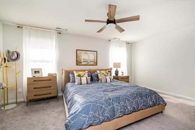 Alcove Rooms's room