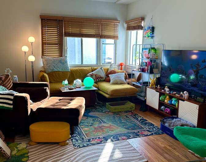 Gwen's room