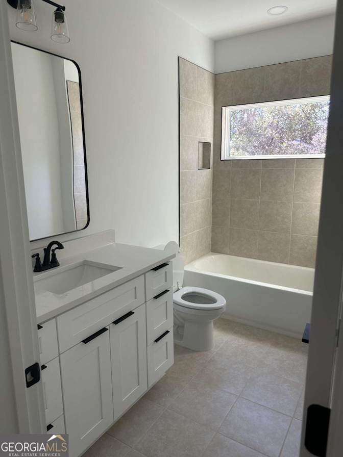 Alcove Rooms's room