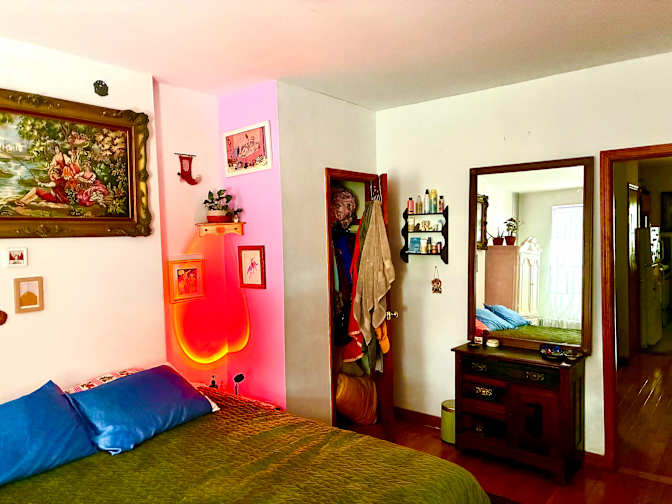 Baily's room