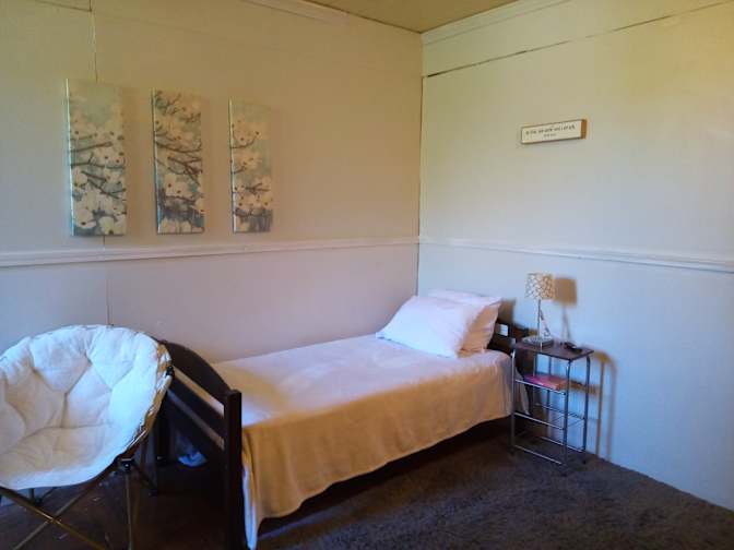 Mona's room