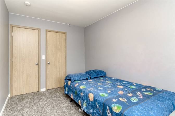 James's room