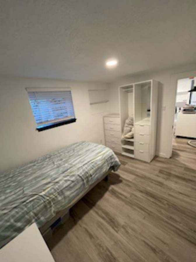 PABLO MERCADO's room