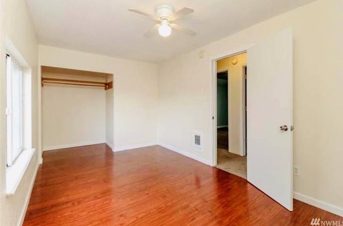 Ebonika Hudson's room