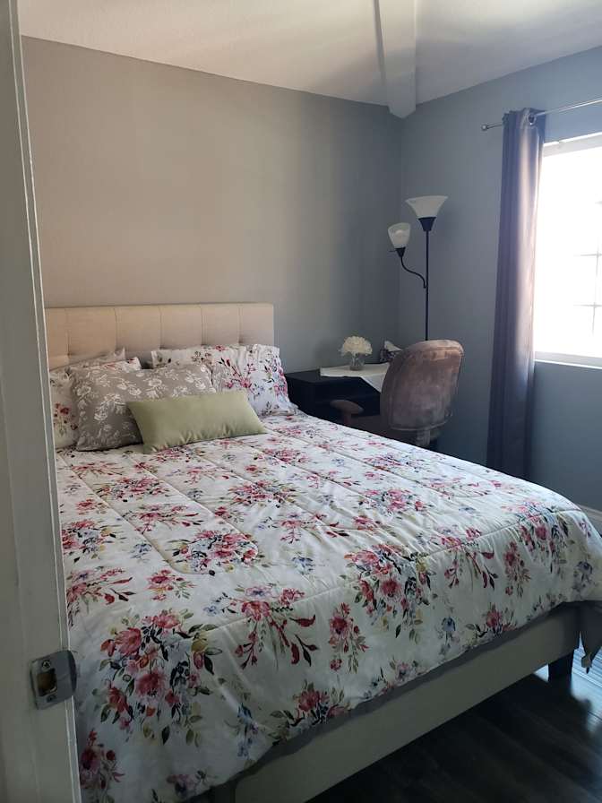 Debbie Rose's room