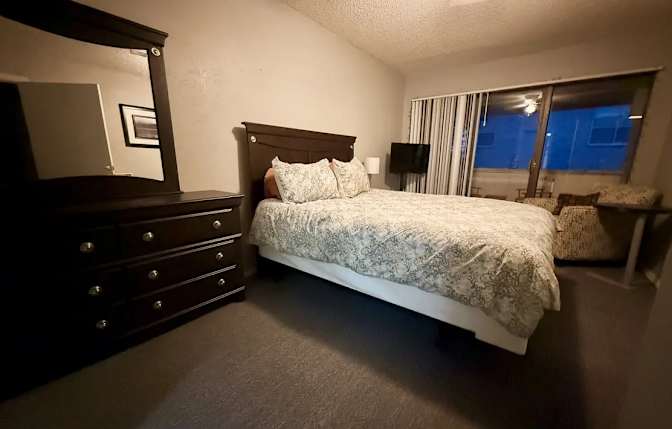Gloria's room