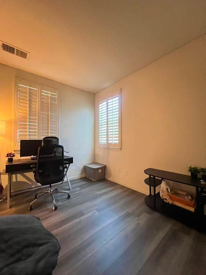 Alice's room