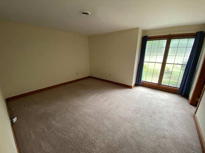 Alcove Rooms's room