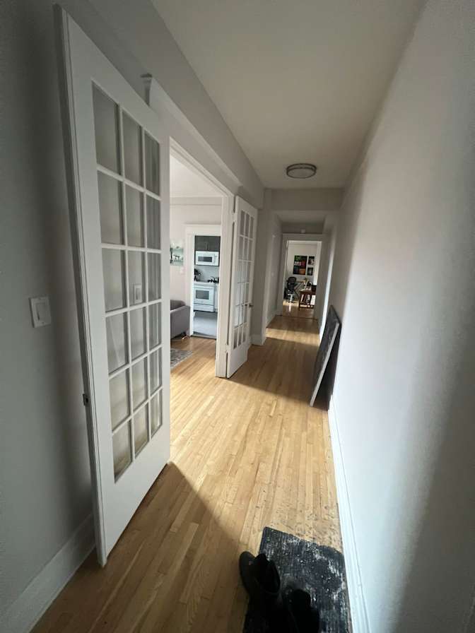 neil patrick sutherland's room