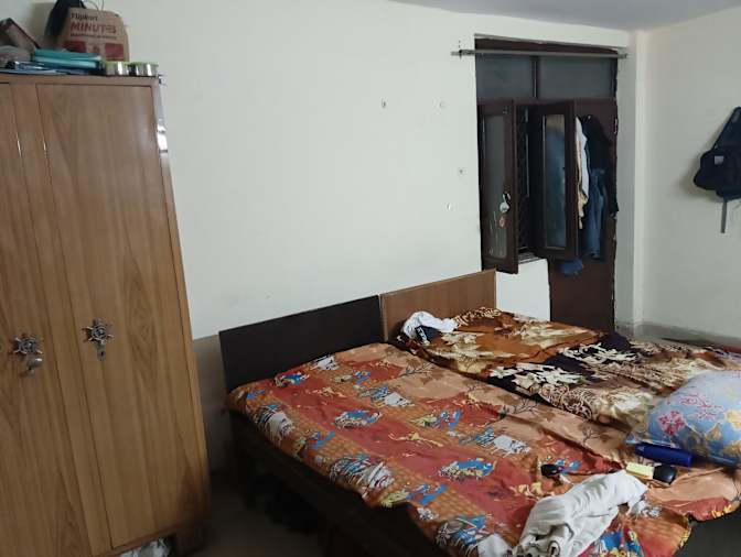 Shri Hari Pandey's room