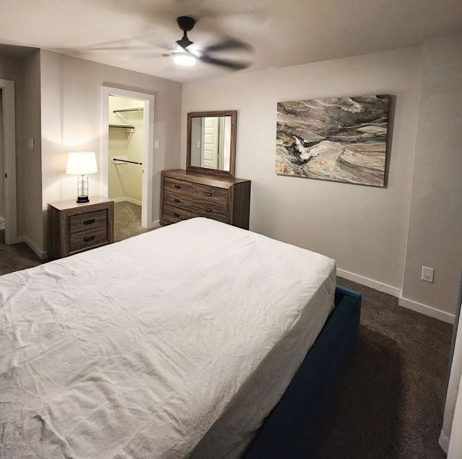 Ana's room