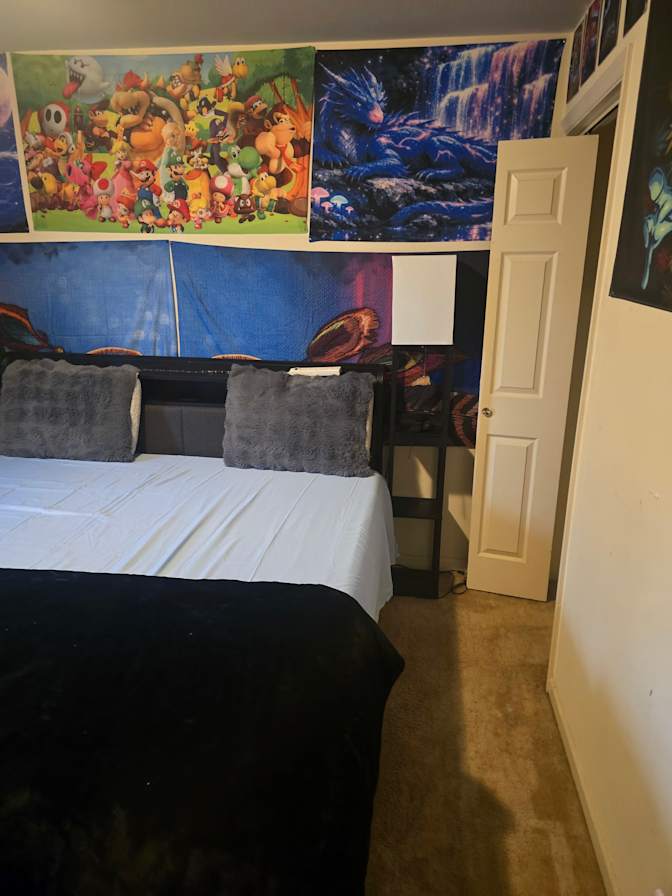 Jazs's room