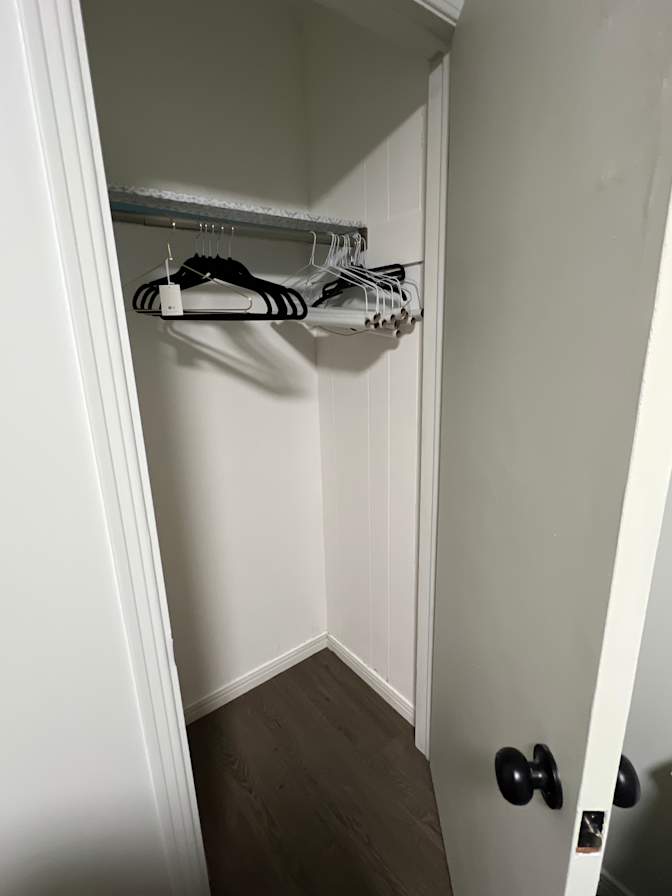 Jessica Lemmon's room