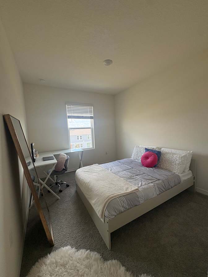 Jairette Galindo's room