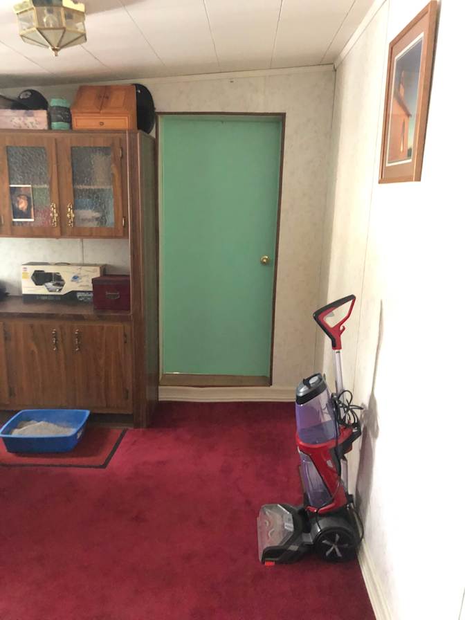 Carla's room