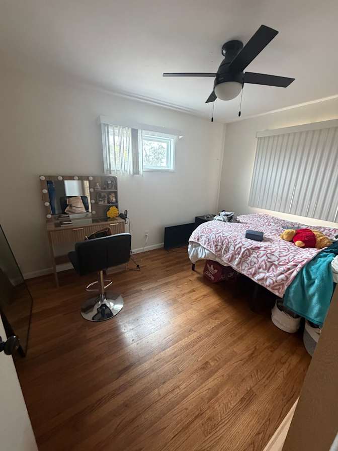 Lizbeth's room