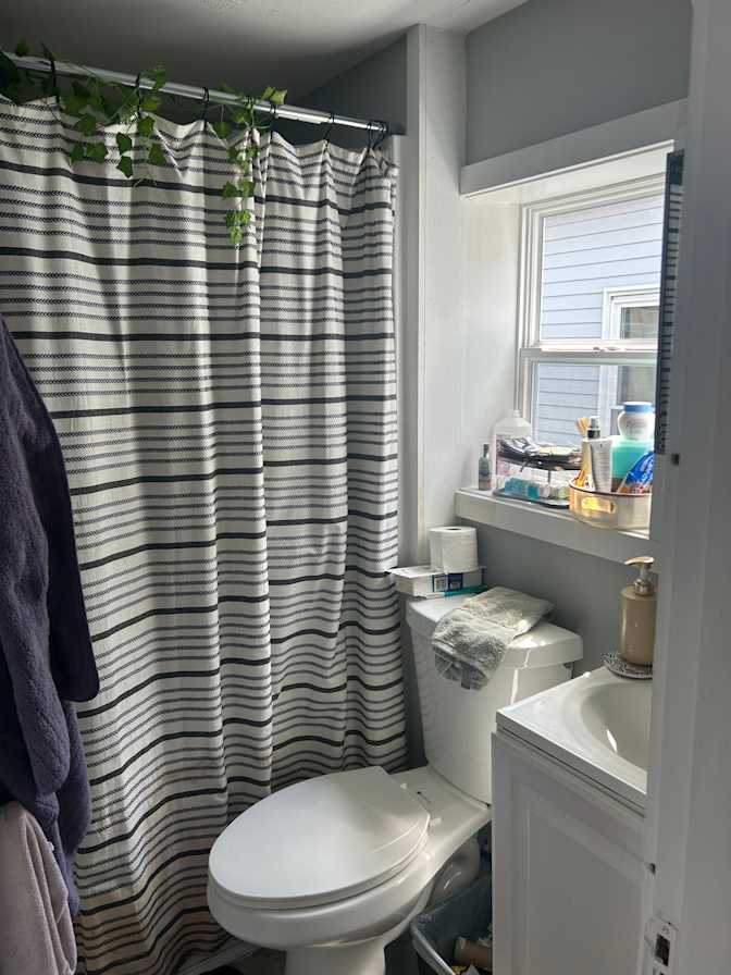 Khaliyah's room